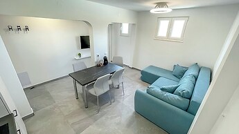 Apartments Rouge