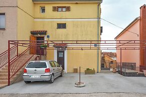 Apartments Rouge