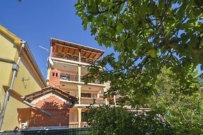 Apartments Rouge