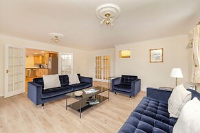Riverside Home in Perth