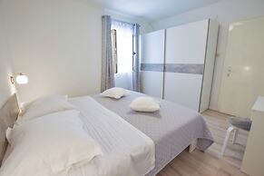 Apartment S and E