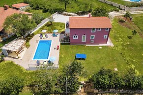 Villa May
