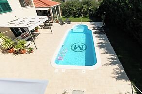 Villa Jolanda
