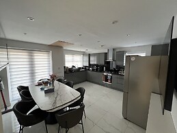 15A Richmond Street