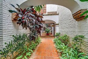 1 Block to Playa Los Tules, Pool Access! Lush Unit