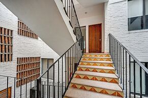 1 Block to Playa Los Tules, Pool Access! Lush Unit