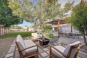 Luxurious Outdoor Oasis! Spacious Mesa Retreat