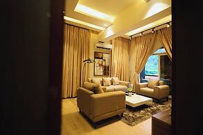Apartment by Cyrus