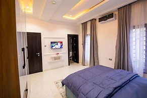 Naya's Apartment