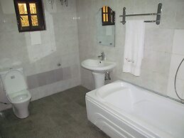 Pauliham Hotel and Suites