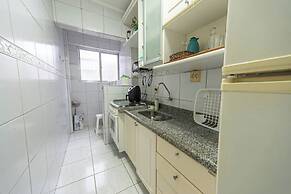 Apto com Wi Fi e Garagem a 240 Metros da Praia