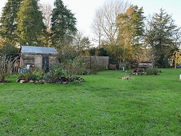 The Hare and Bumblebee Cottage
