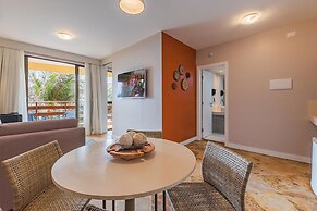 Beach Park Suites #333 Beachfront By Carpediem
