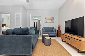 3rd Floor Condo Tower Isle 24hr Security