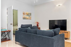 3rd Floor Condo Tower Isle 24hr Security