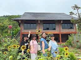 Thung Din Homestay