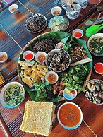 Thung Din Homestay