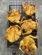 Thung Din Homestay