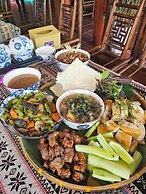 Thung Din Homestay
