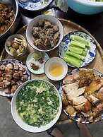 Thung Din Homestay