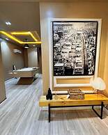 D King Suites and Apartment