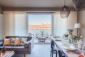 Apartment in Lucca Near Torre Delle Ore