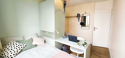 Cozy Room in a Friendly Shared Flat - Lyon 8th