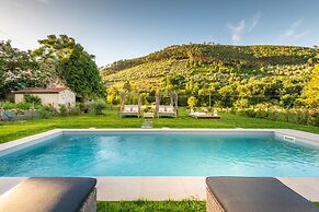 Farmhouse in Lucca With Private Pool