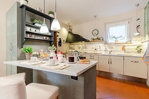 Farmhouse in Lucca With Private Pool