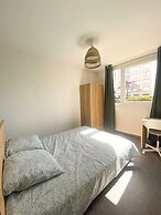 Private Room in a Shared Flat - Lyon 8 e