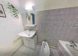 Cozy Room in a Friendly Shared Flat - Lyon 8th