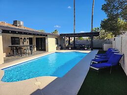 Spacious Mesa Oasis with Heated Pool