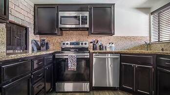 Spacious Mesa Oasis with Heated Pool