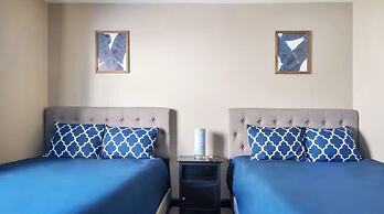 Spacious Mesa Oasis with Heated Pool