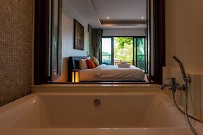 3Br Seaview with Pool Escape V276