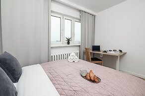Lumina 3-room apartment with balcony