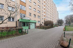Lumina 3-room apartment with balcony
