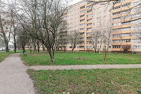 Lumina 3-room apartment with balcony