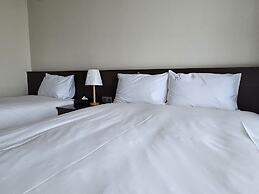 Riviera Hotel Yeongjong