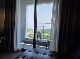 Riviera Hotel Yeongjong