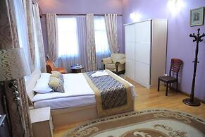 Almaz hotel