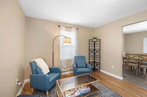 Tusculum Hilltop Haven  For 8