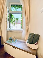 Cozy 2BR Apartment Close to Westbahnhof