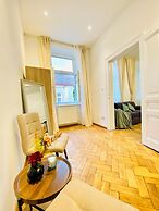 Cozy 2BR Apartment Close to Westbahnhof