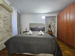 Kotor Casa Collection