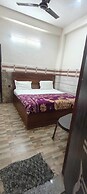 Gayatri palace Vrindavan