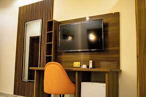 Nice-mason Serene and Suites