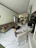 Beautiful Villa Between Jungle, sea and Mountain