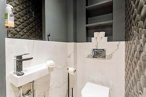Place des Vosges, Apartment With Air Conditioning