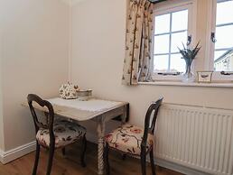 Maud Heath's Snug